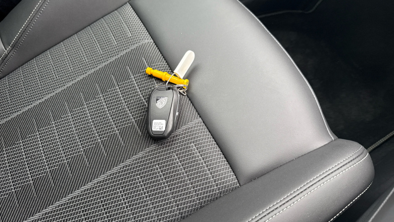 Peugeot 5008 1.2 Hybrid 136 GT 5dr e-DSC6 Petrol Estate